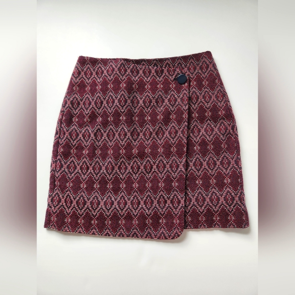 Academia plaid skirt women's Size 4 Diamond Print Faux Wrap